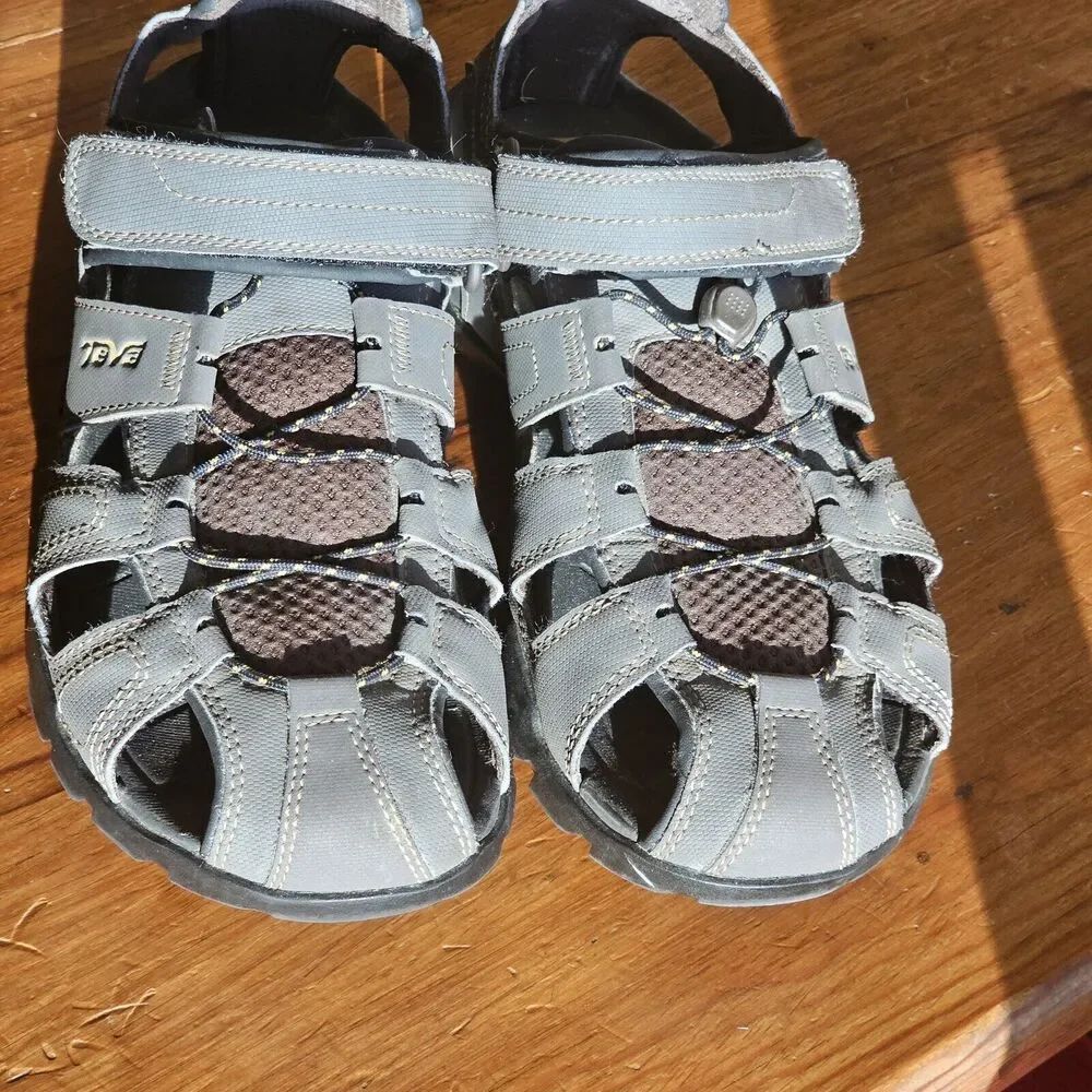 TEVA Forebay Fisherman Men's Sport Hiking Sandals Shoc Pad Walking Shoe Size 9